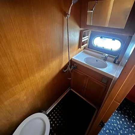 Pruva Yacht
